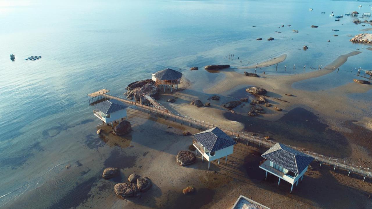 The Pier Phu Quoc Resort Exterior foto