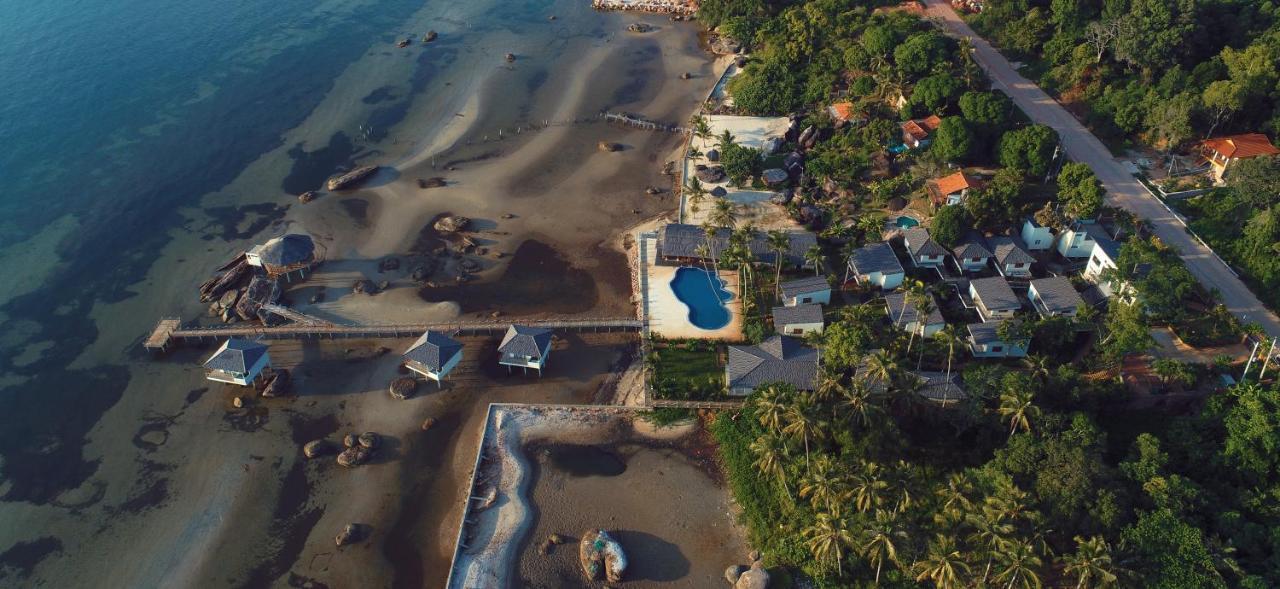 The Pier Phu Quoc Resort Exterior foto