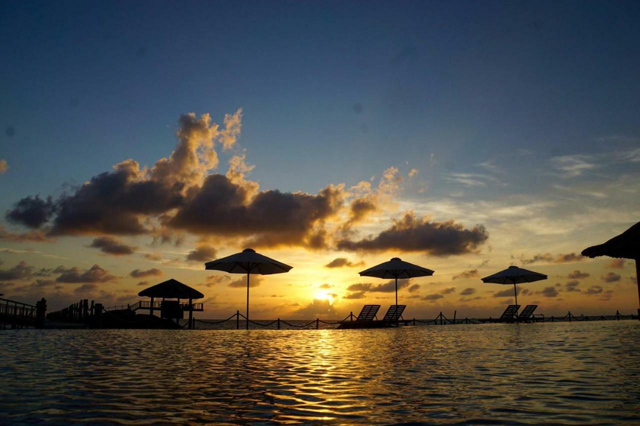 The Pier Phu Quoc Resort Exterior foto